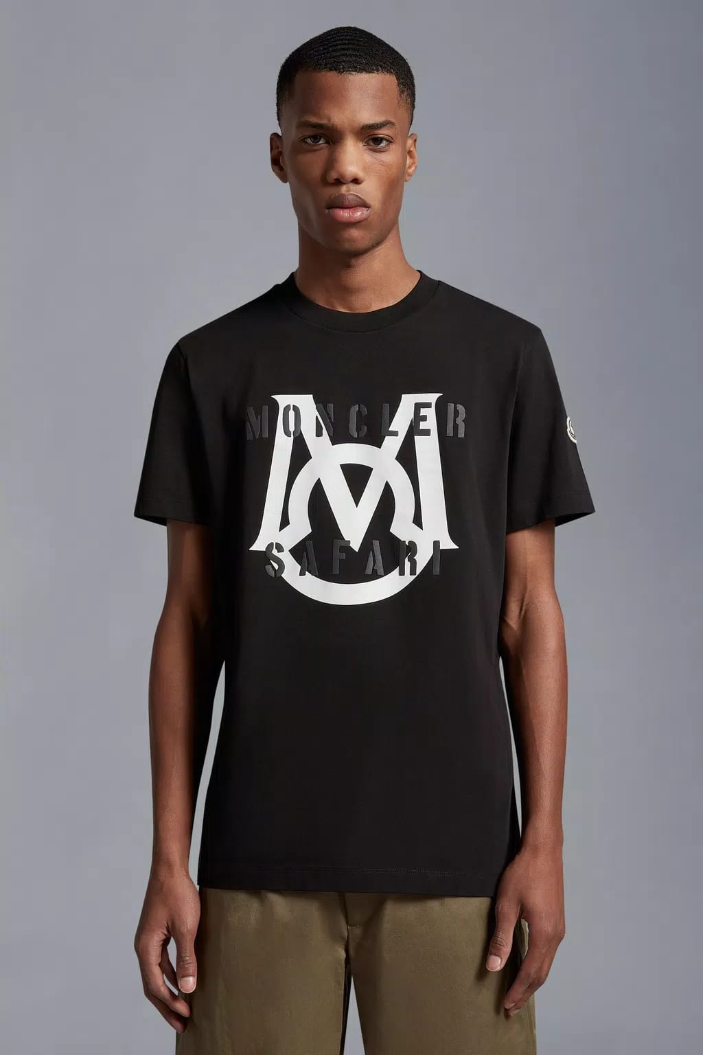 Moncler v neck outlet t shirt