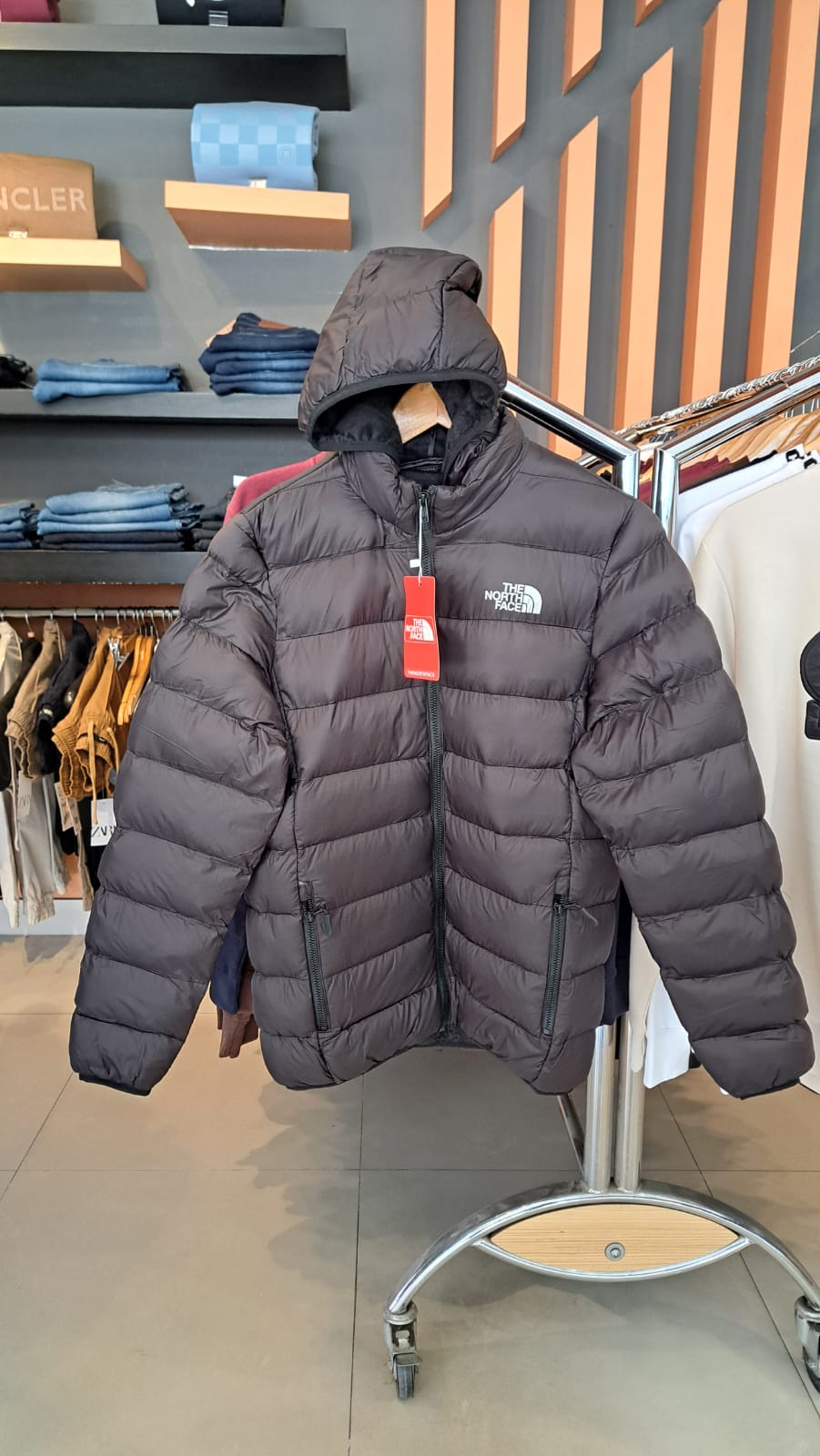 NORTH FACE Puffer Jacket