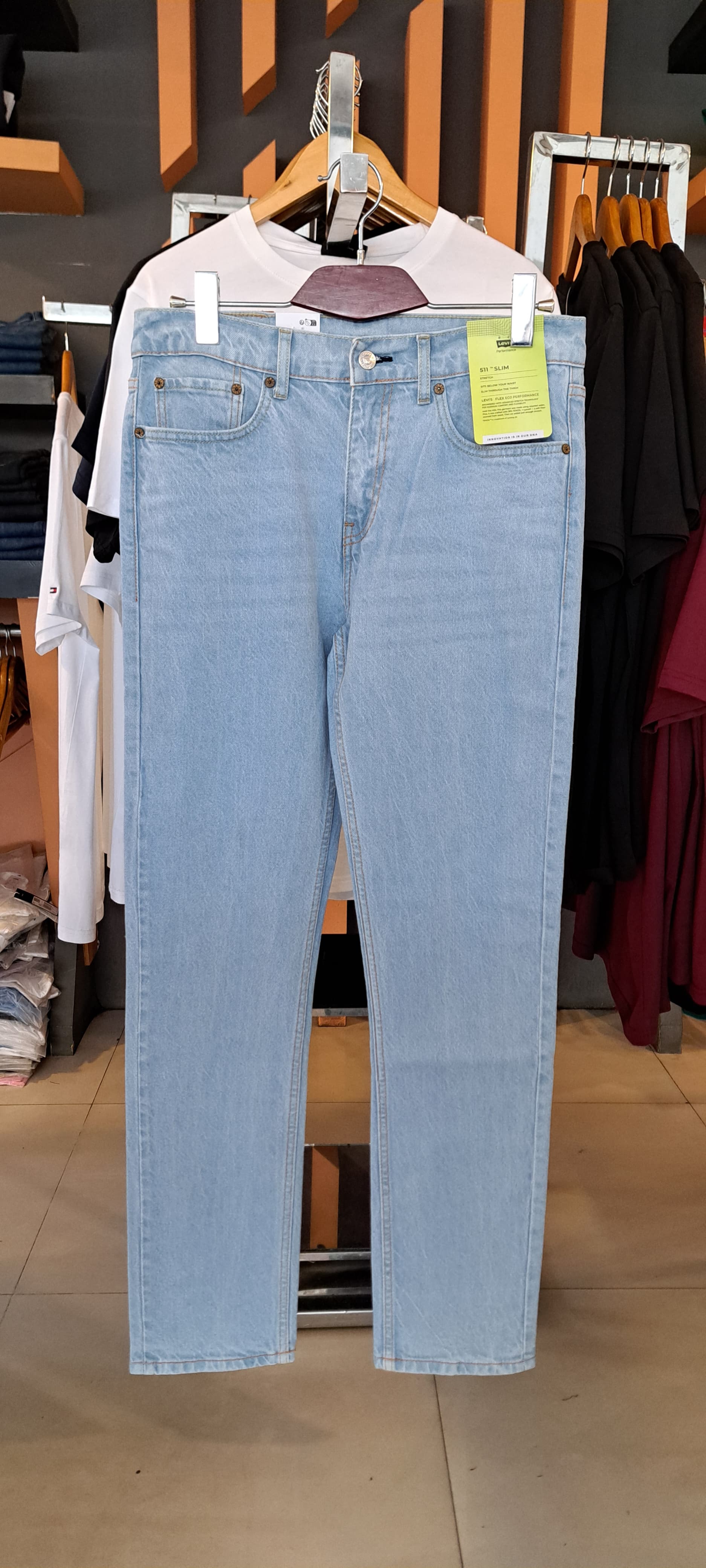 LEVI'S Straight Fit Classic Denim